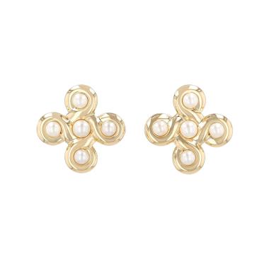 Pendientes época años 90 Chanel  de oro amarillo y perlas cultivadas