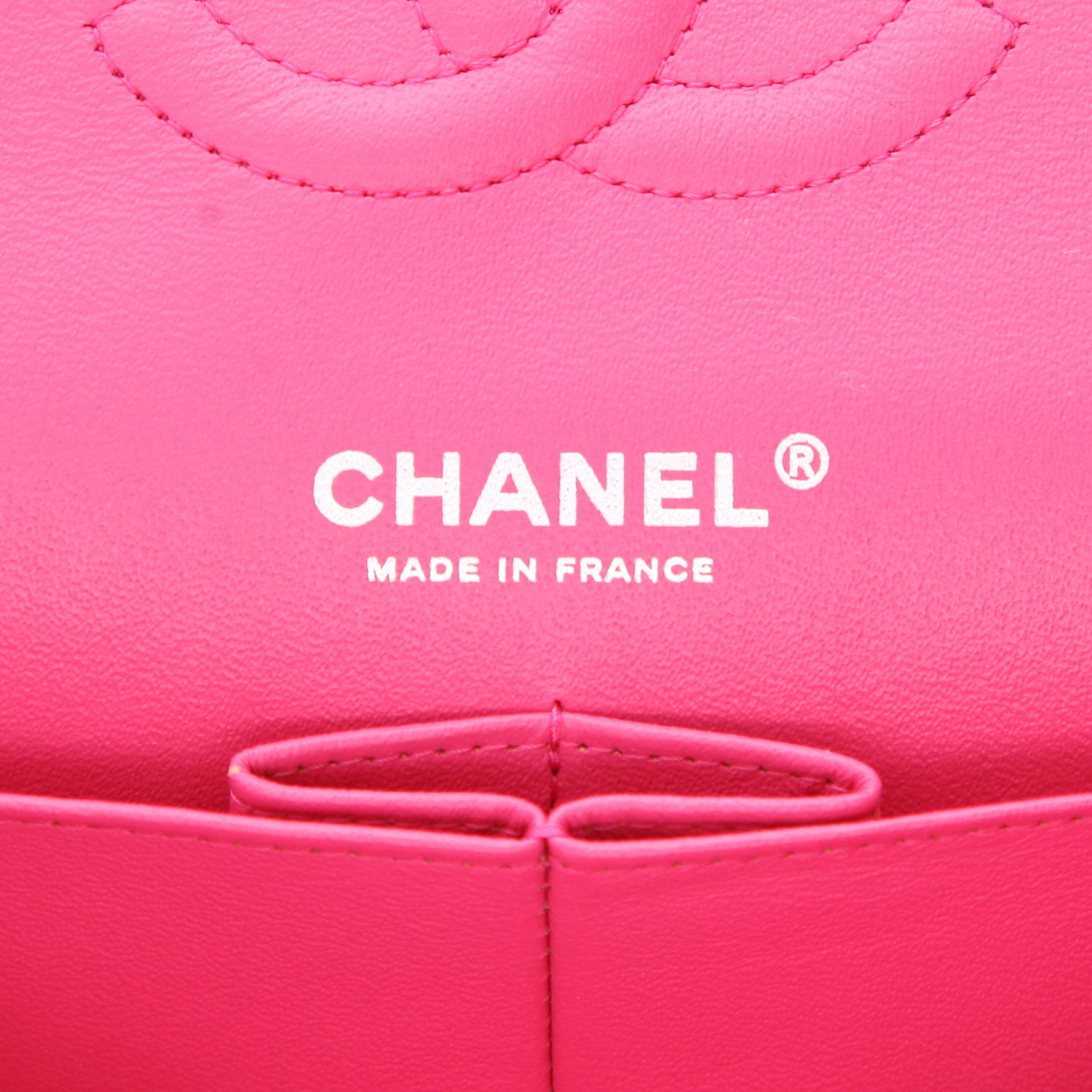 Bolso de mano Chanel  Timeless Classic en cuero granulado acolchado rosa - Detail D2