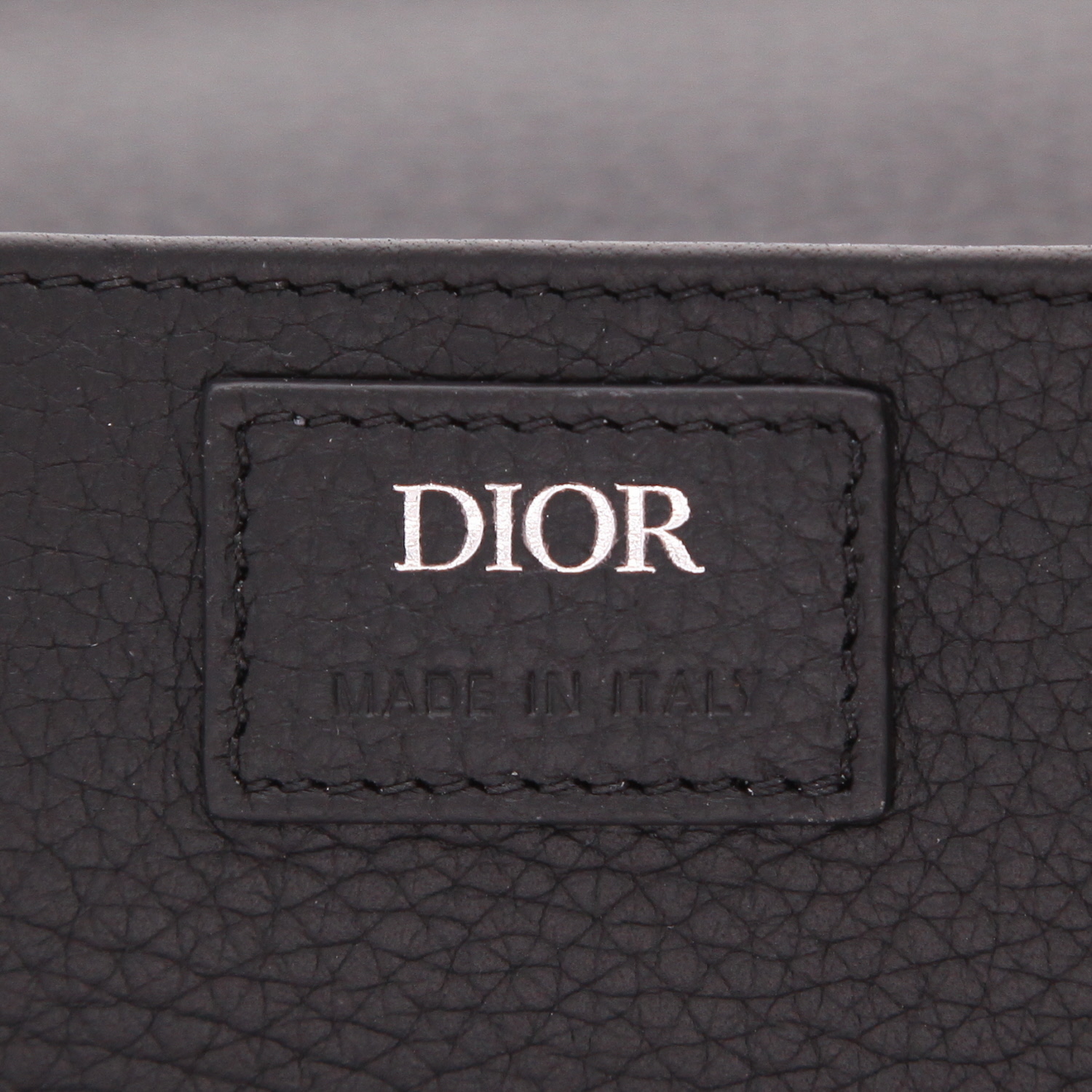 Dior  Saddle briefcase  in black grained leather - Detail D2