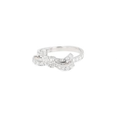 Dior  ring in white gold and diamonds