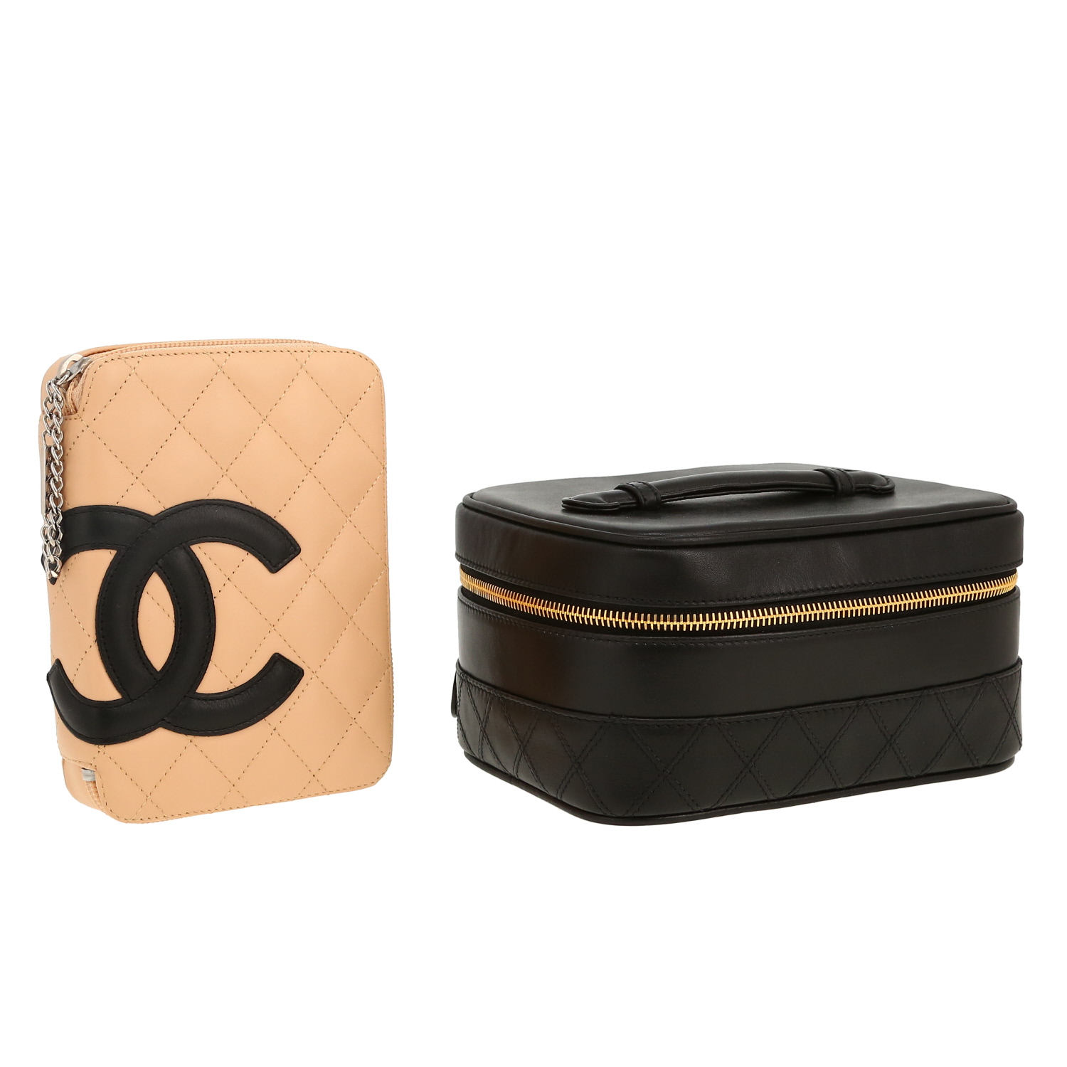 Chanel   vanity case  in black leather - Detail D6