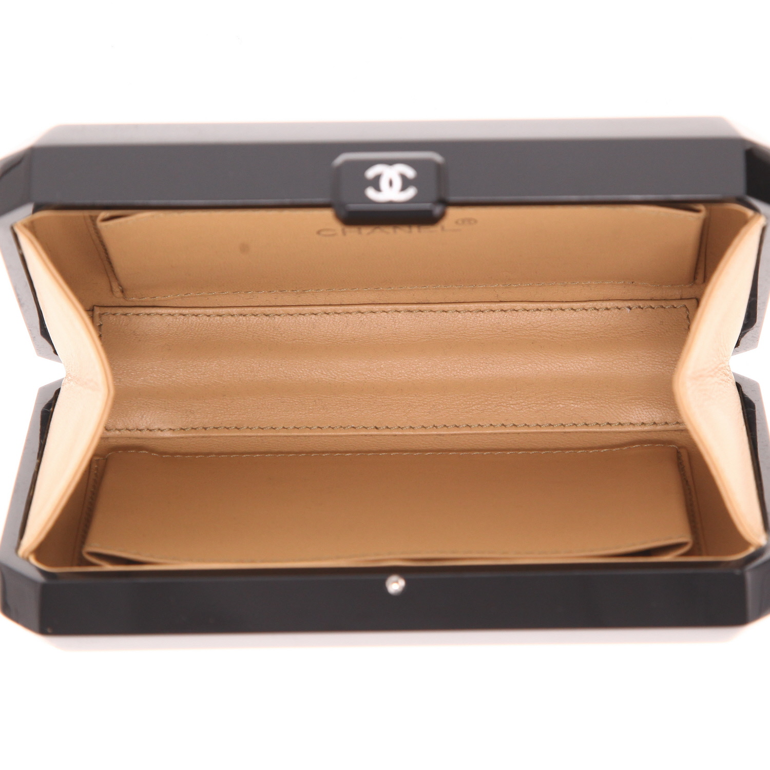 Bolsito de mano Chanel   en plexiglás negro - Detail D3