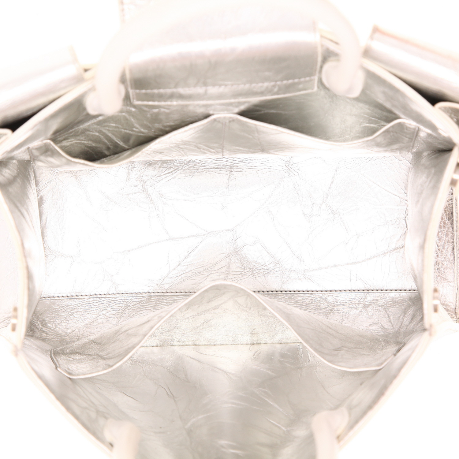 Dior  Diorever handbag  in silver leather - Detail D3