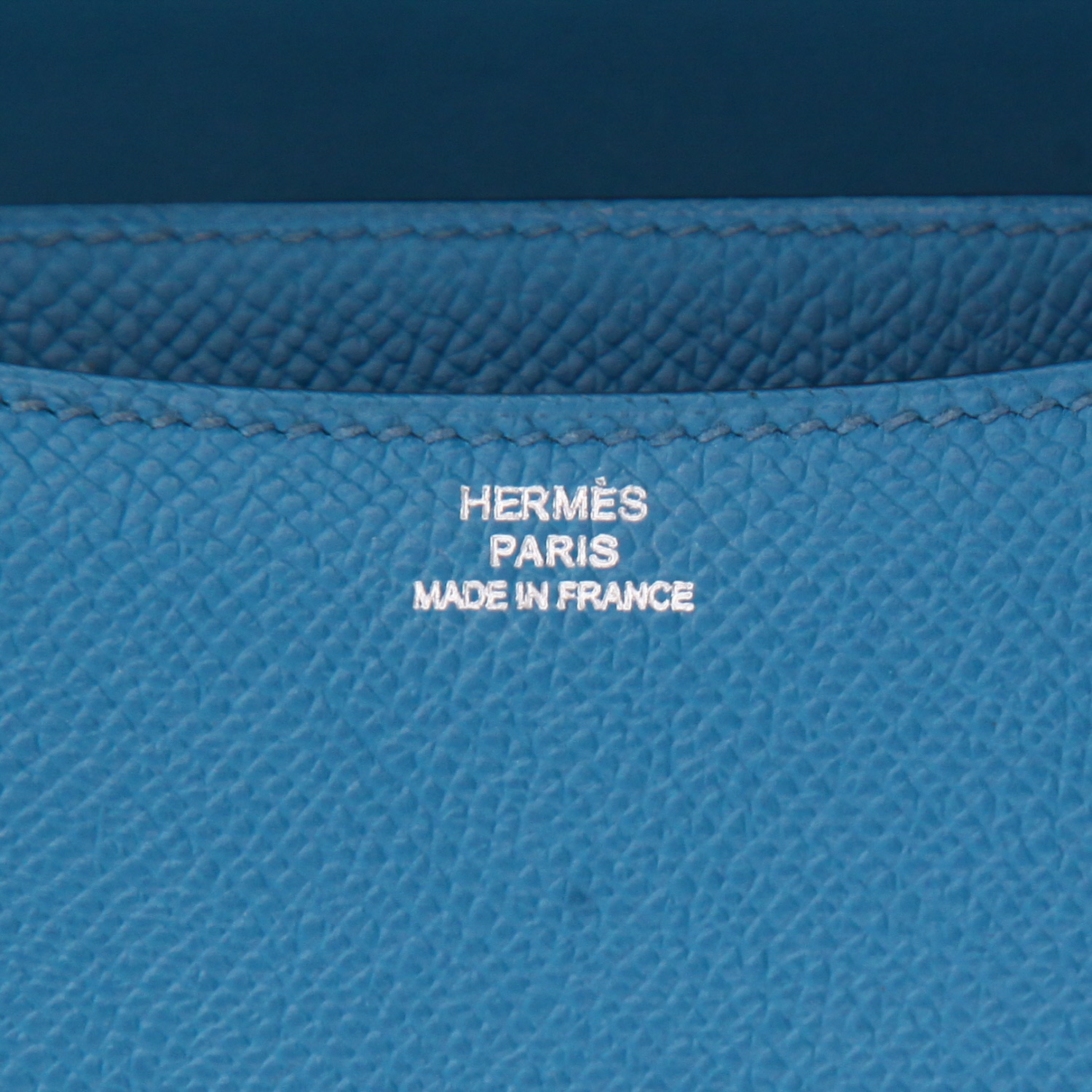 Sac à main Hermès  Constance 18 cm en cuir epsom Bleu Izmir - Detail D2
