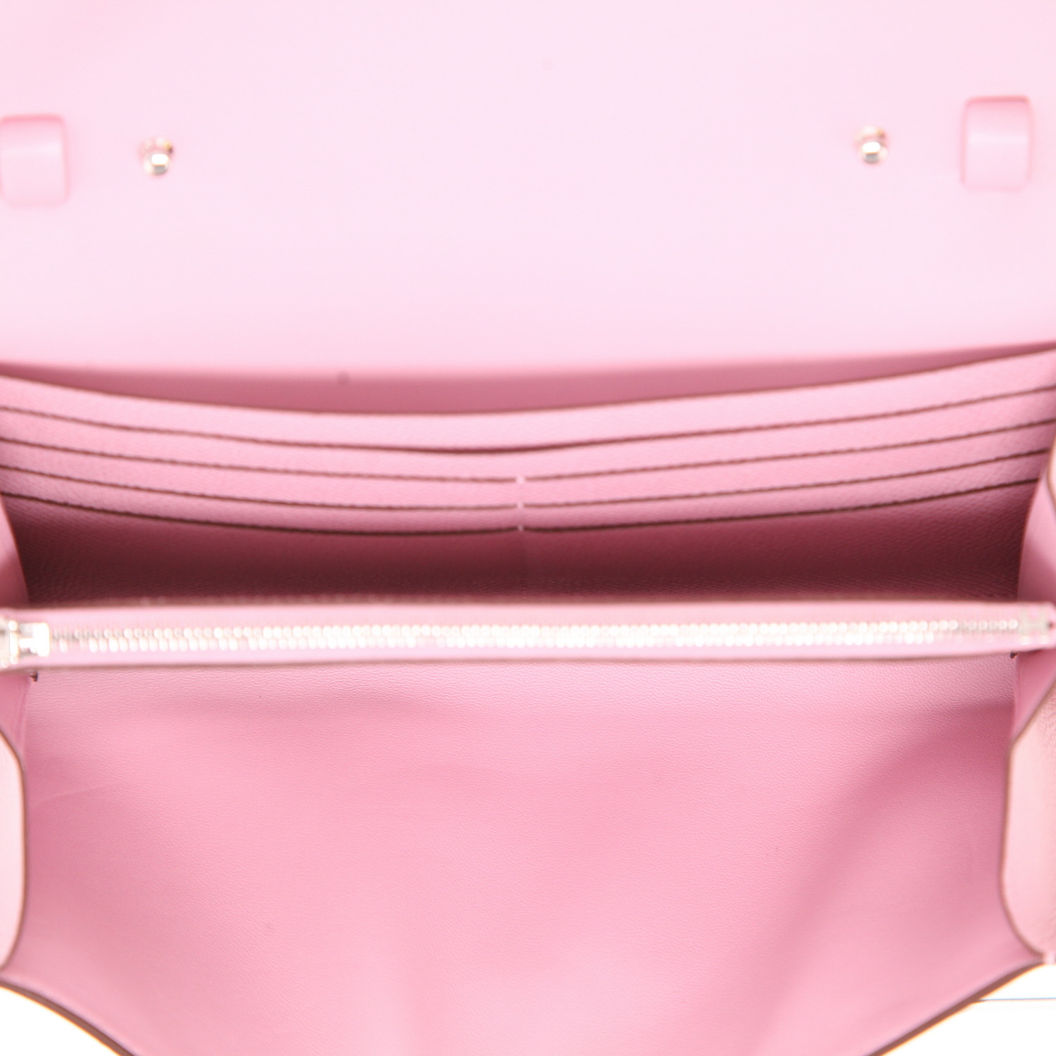 Bolso bandolera Hermès  Constance Long To Go en cuero epsom Mauve Sylvestre - Detail D3