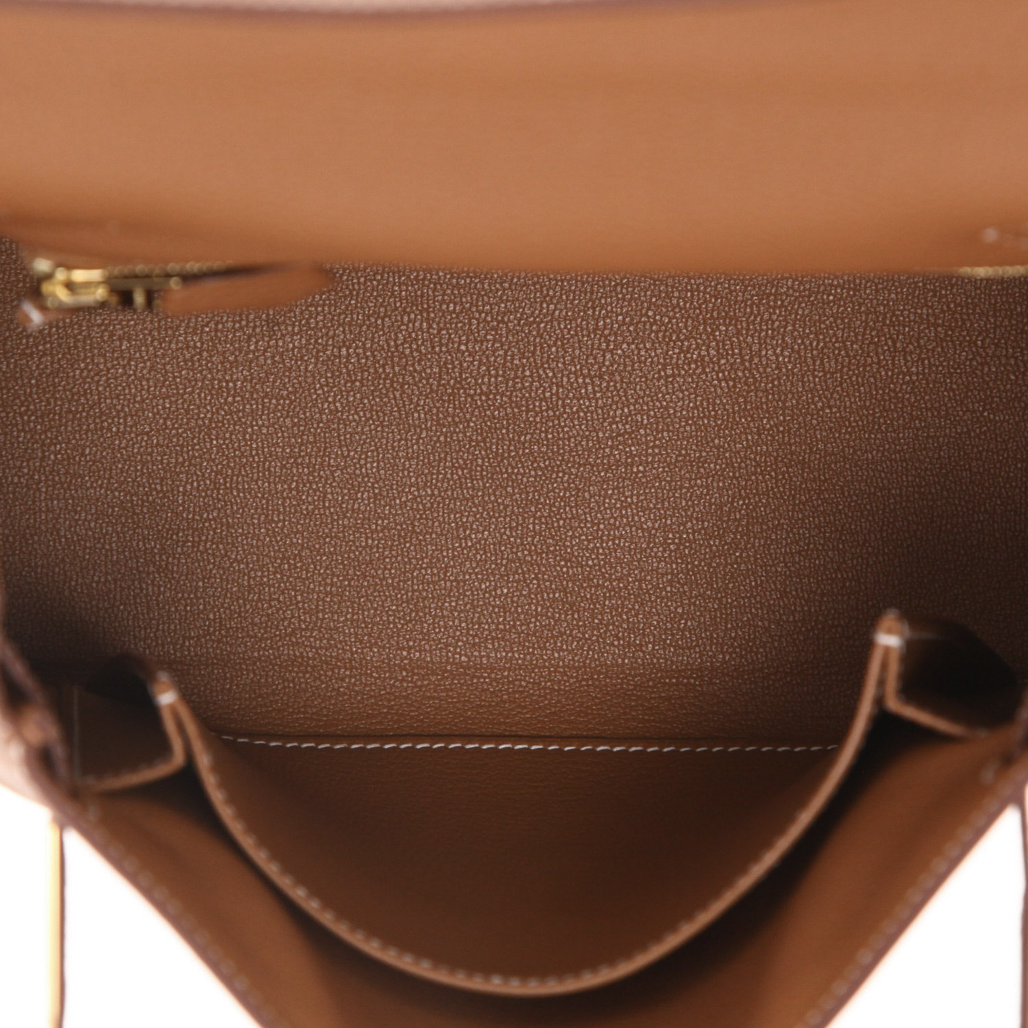 Hermès  Kelly 25 cm handbag  in gold togo leather - Detail D3