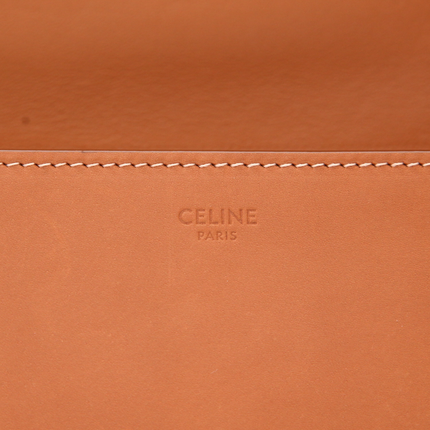 Borsa a tracolla Celine  Classic Box in pelle marrone - Detail D2