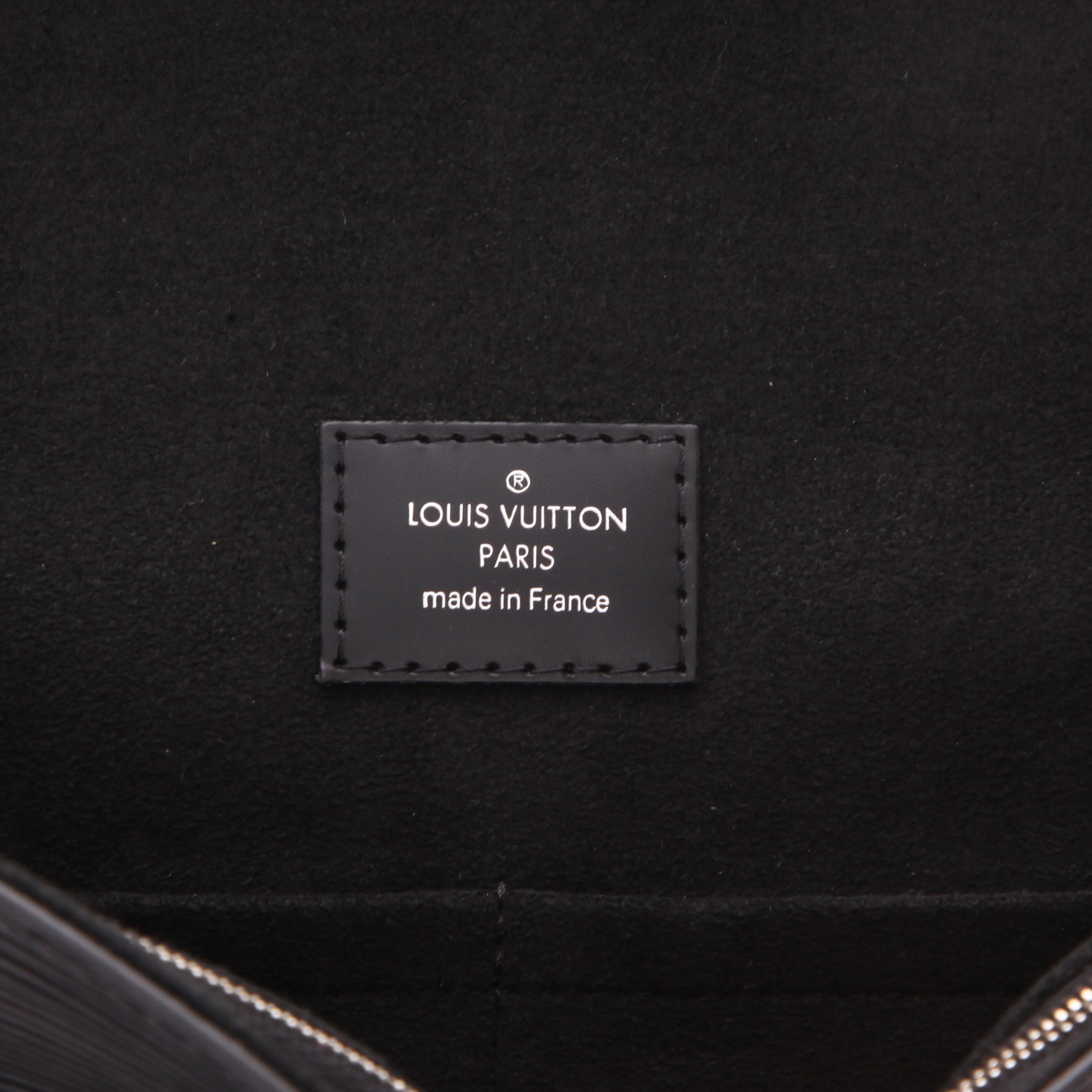 Borsa Louis Vuitton  Cluny in pelle Epi nera - Detail D2