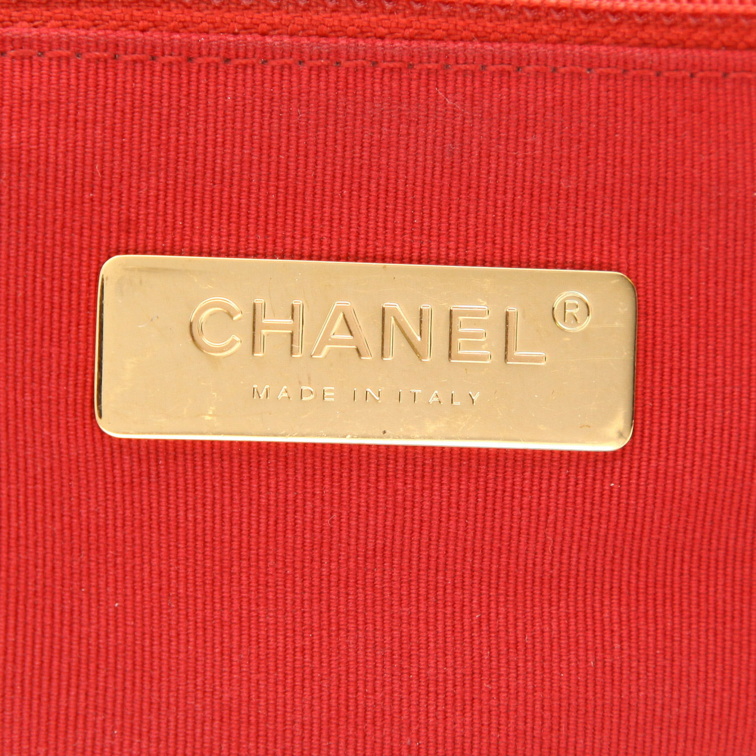 Bolso bandolera Chanel  19 en tweed rojo - Detail D2
