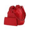 Louis Vuitton  Noé handbag  in red epi leather - Detail D4 thumbnail