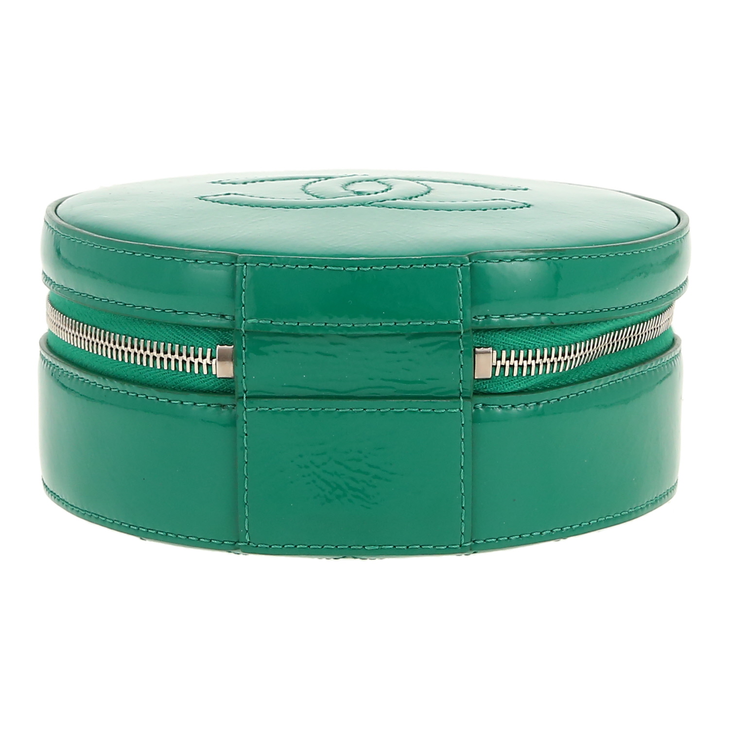 Bolso bandolera Chanel  Round on Earth en charol verde - Detail D1