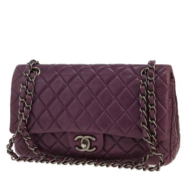Chanel  Timeless Classic handbag  in purple quilted leather
