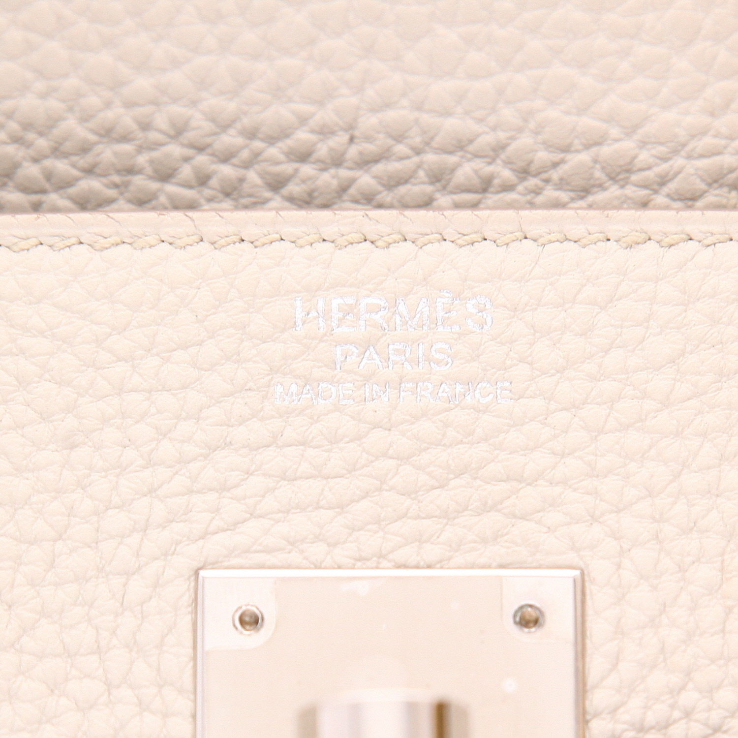 Bolso de mano Hermès  Birkin 30 cm en cuero togo gris - Detail D2