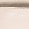 Chanel  Timeless handbag  in orange patent quilted leather - Detail D2 thumbnail