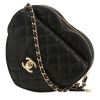 Chanel  Heart bag mini  shoulder bag  in black quilted leather - 00pp thumbnail