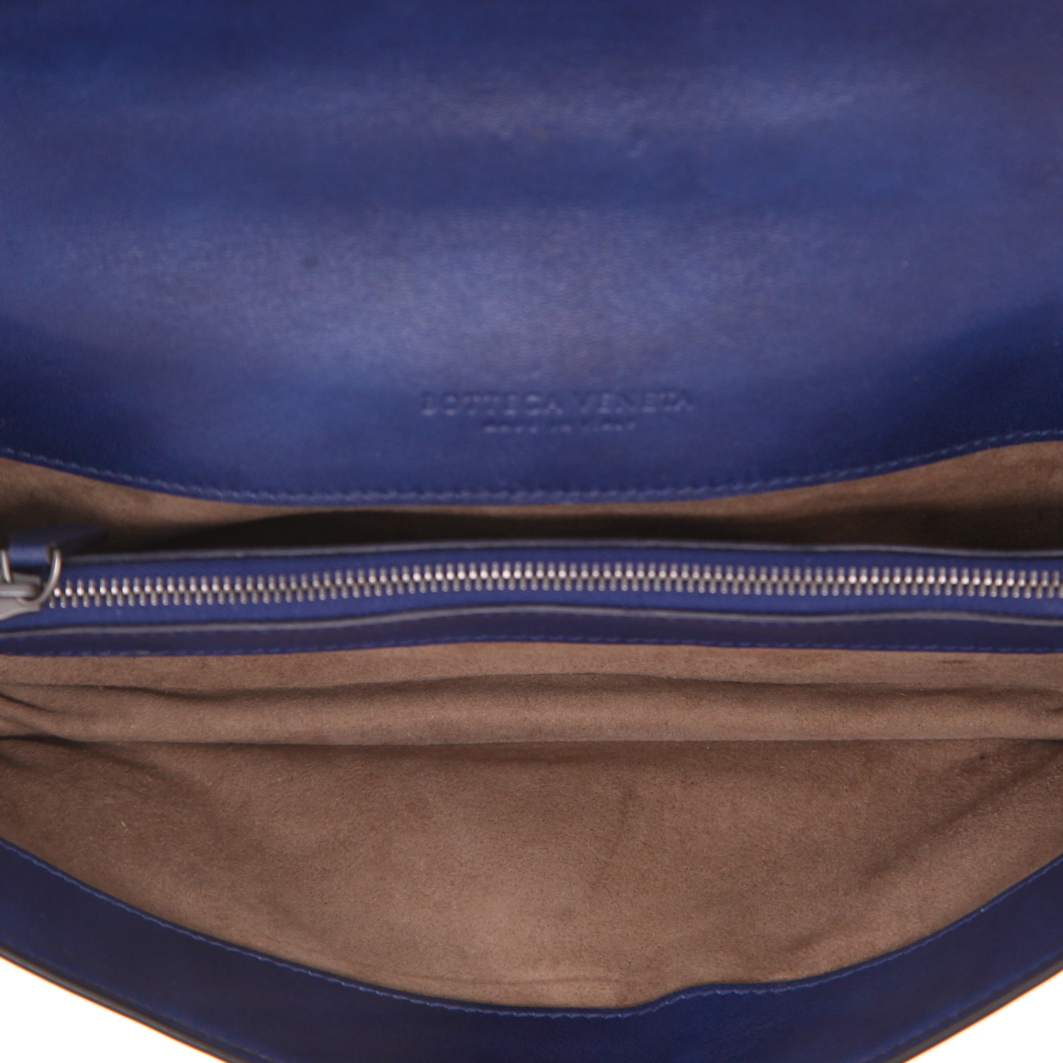 Bottega Veneta  Olimpia Knot shoulder bag  in navy blue braided leather - Detail D3