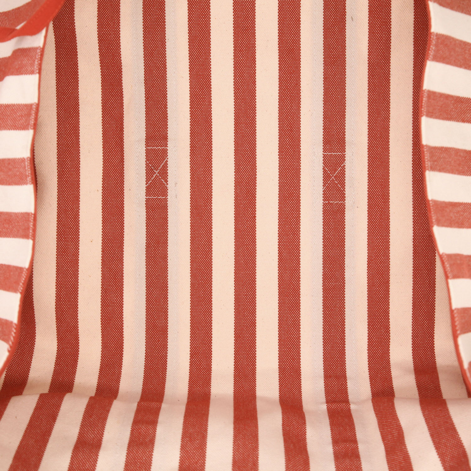 Hermès   shopping bag  in red and white printed patern canvas - Detail D3