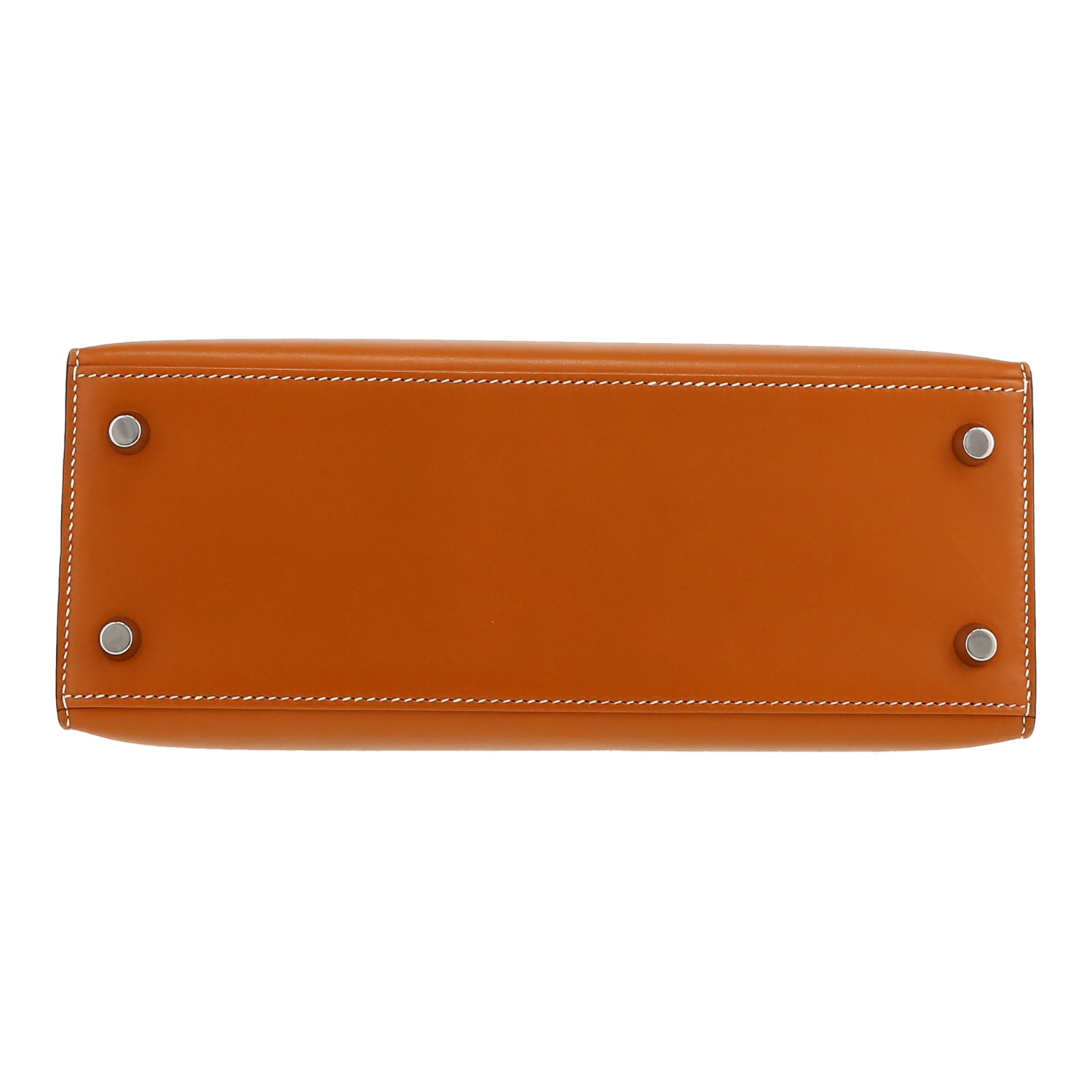 Hermès  Kelly 25 cm handbag  in gold box leather - Detail D1