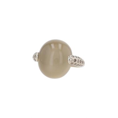 Sortija Pomellato Luna modelo grande de Oro blanco sin rodio, calcedonia y diamantes marrón