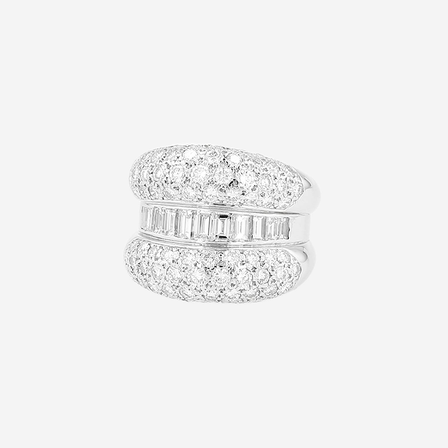 Bague Vintage  en or blanc et diamants