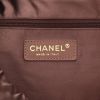 Chanel  Coco cabas shopping bag  in brown glittering leather - Detail D2 thumbnail