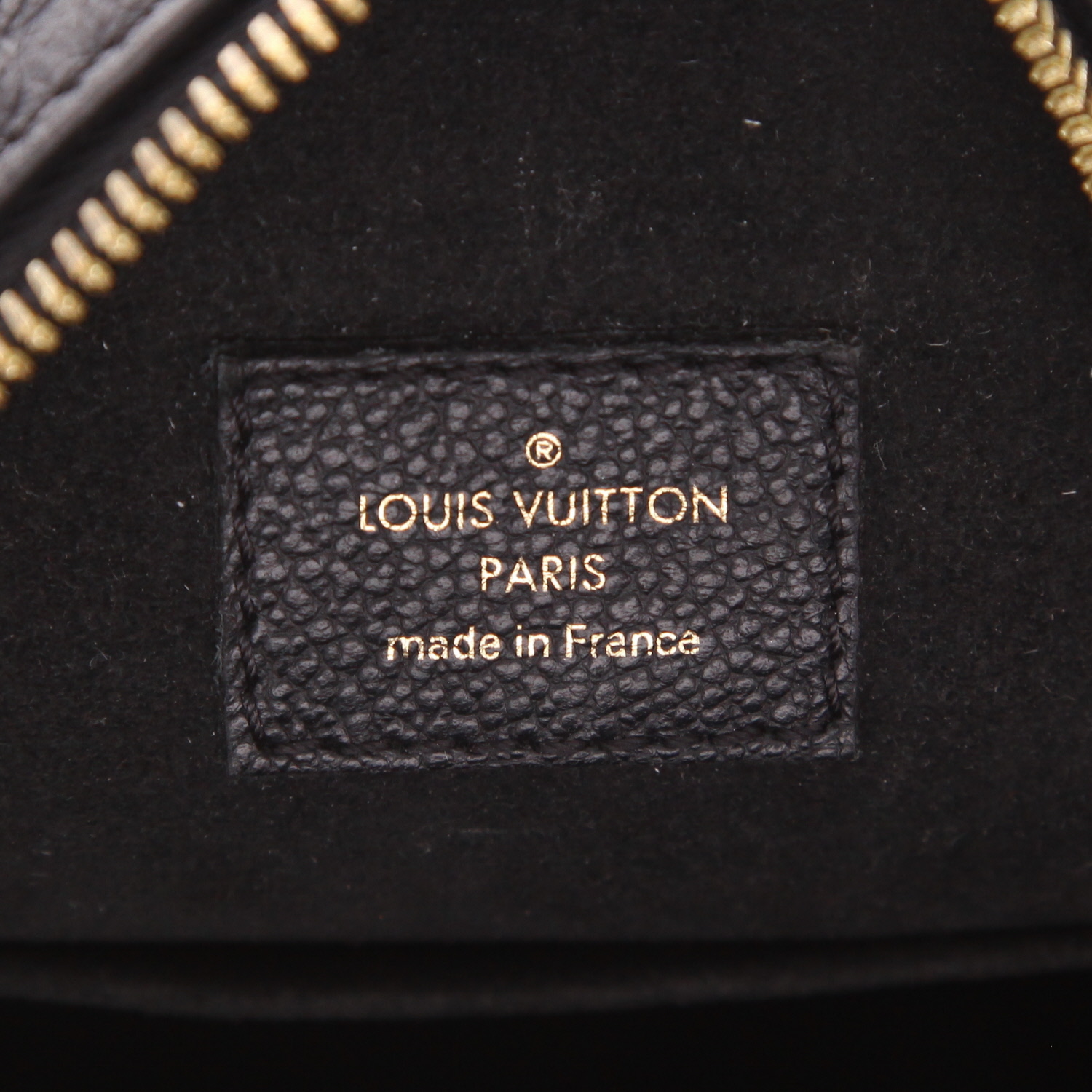 Sac bandoulière Louis Vuitton  Boîte chapeau en cuir monogram empreinte noir - Detail D2