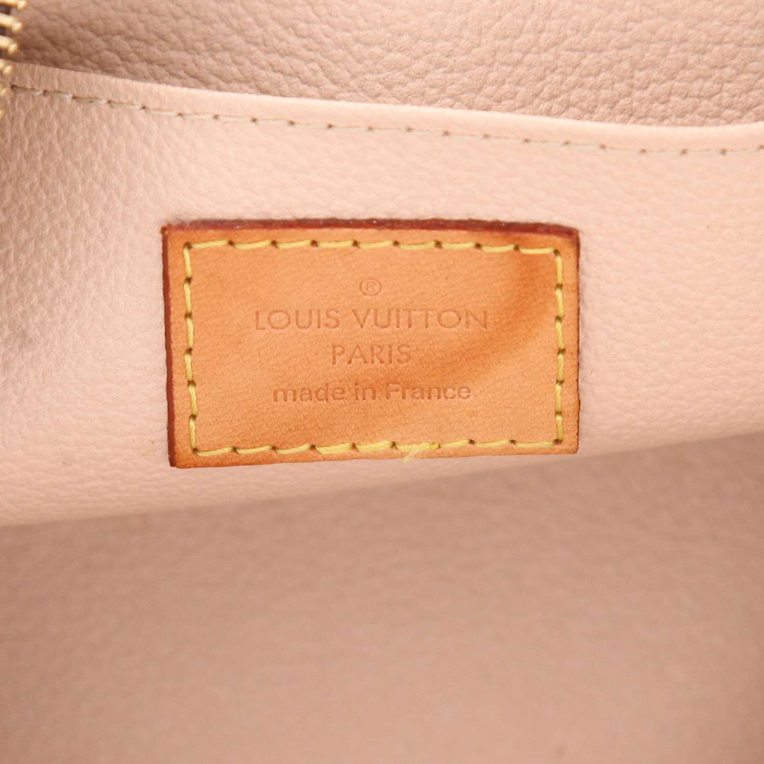 Pochette Louis Vuitton  Pochette cosmétique petit modèle  en toile monogram marron et cuir naturel - Detail D2