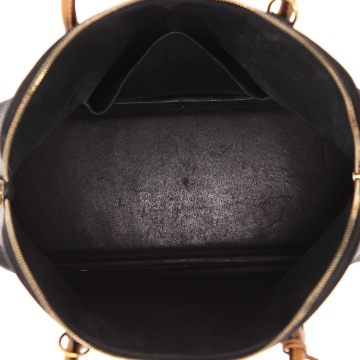 Hermès  Bolide 35 cm handbag  in black and gold Ardenne leather - Detail D3