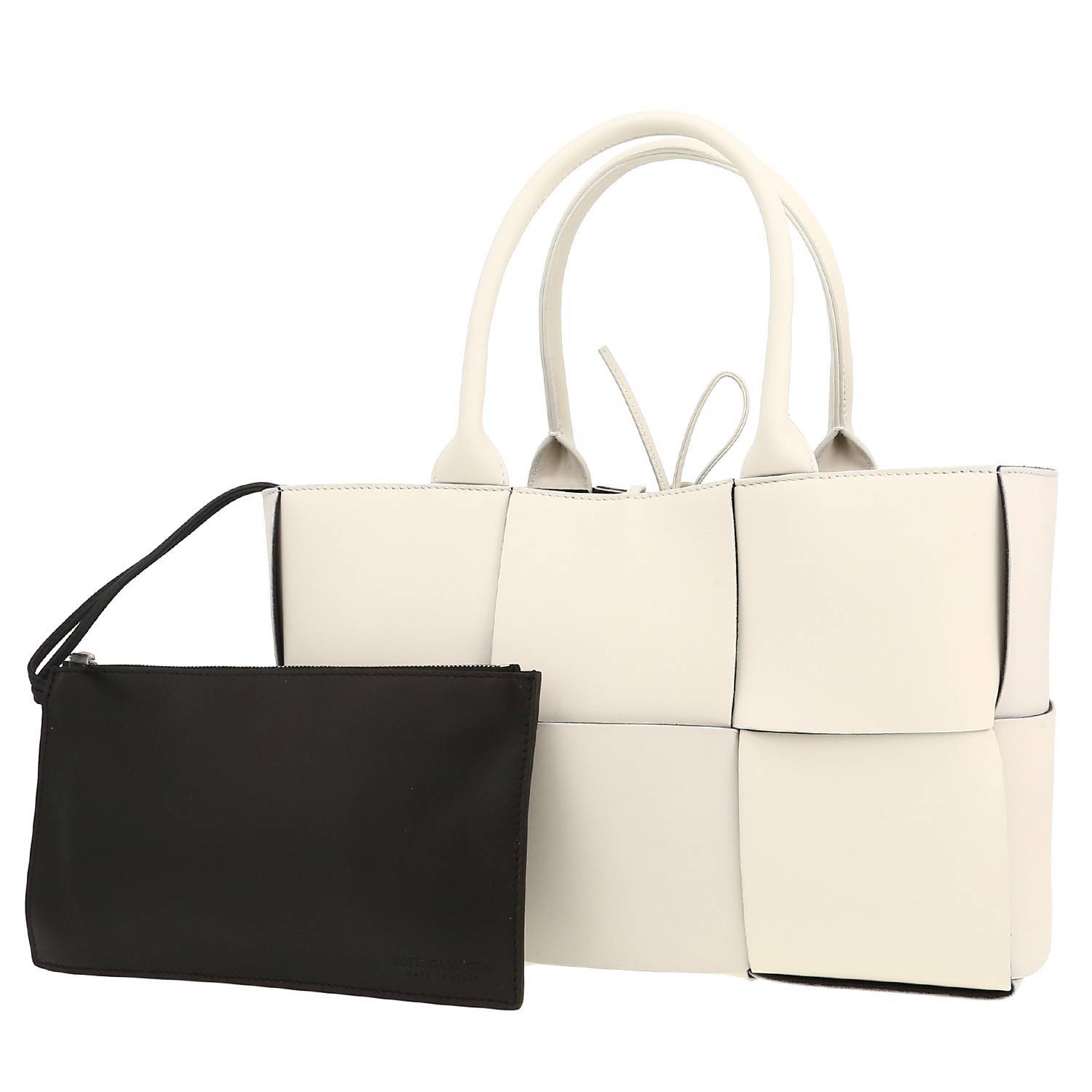 Shopping bag Bottega Veneta  Arco modello piccolo  in pelle intrecciata bianca - Detail D4