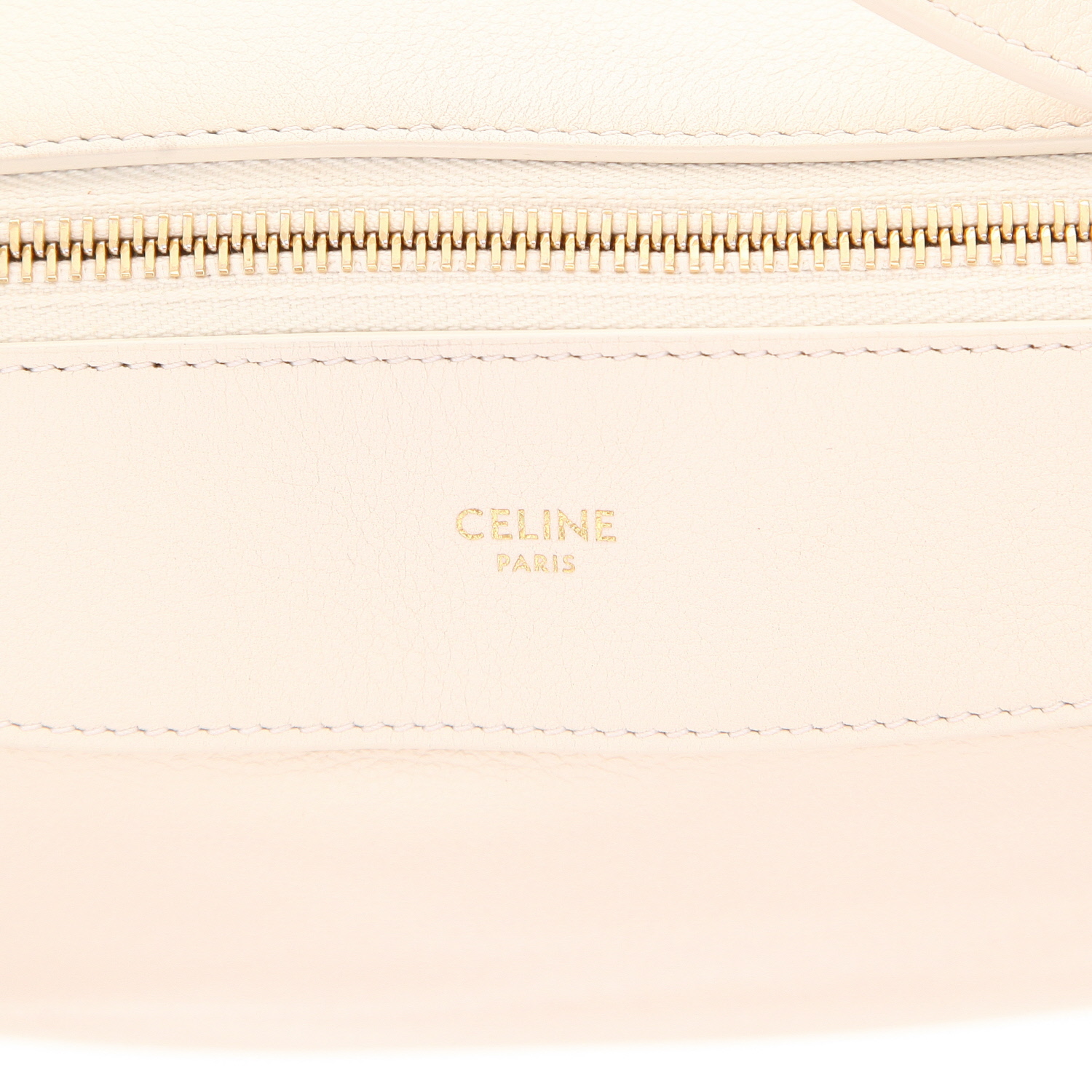 Sac à main Celine  Romy en cuir blanc-cassé - Detail D2