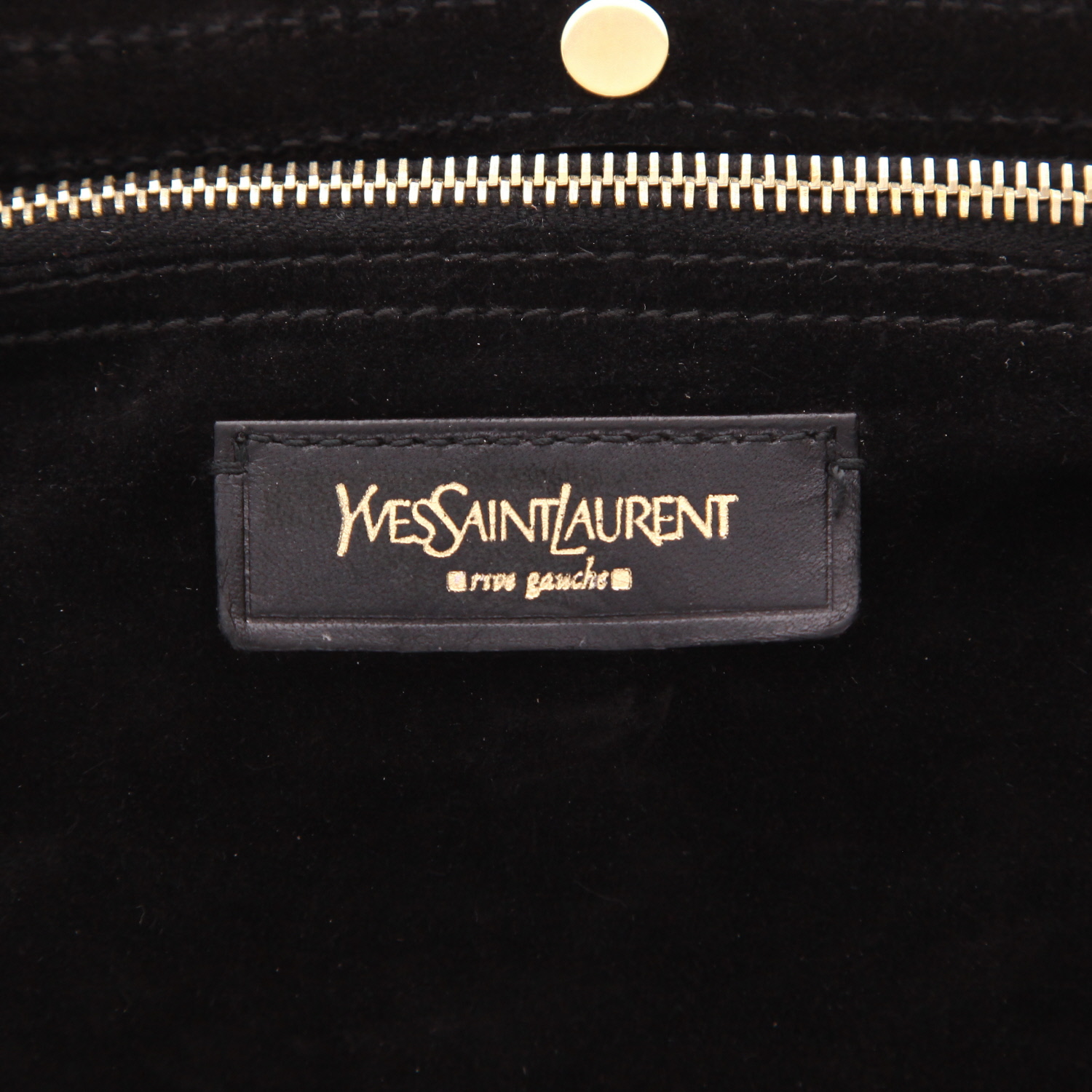Sac à main Saint Laurent  Muse en cuir verni noir - Detail D2