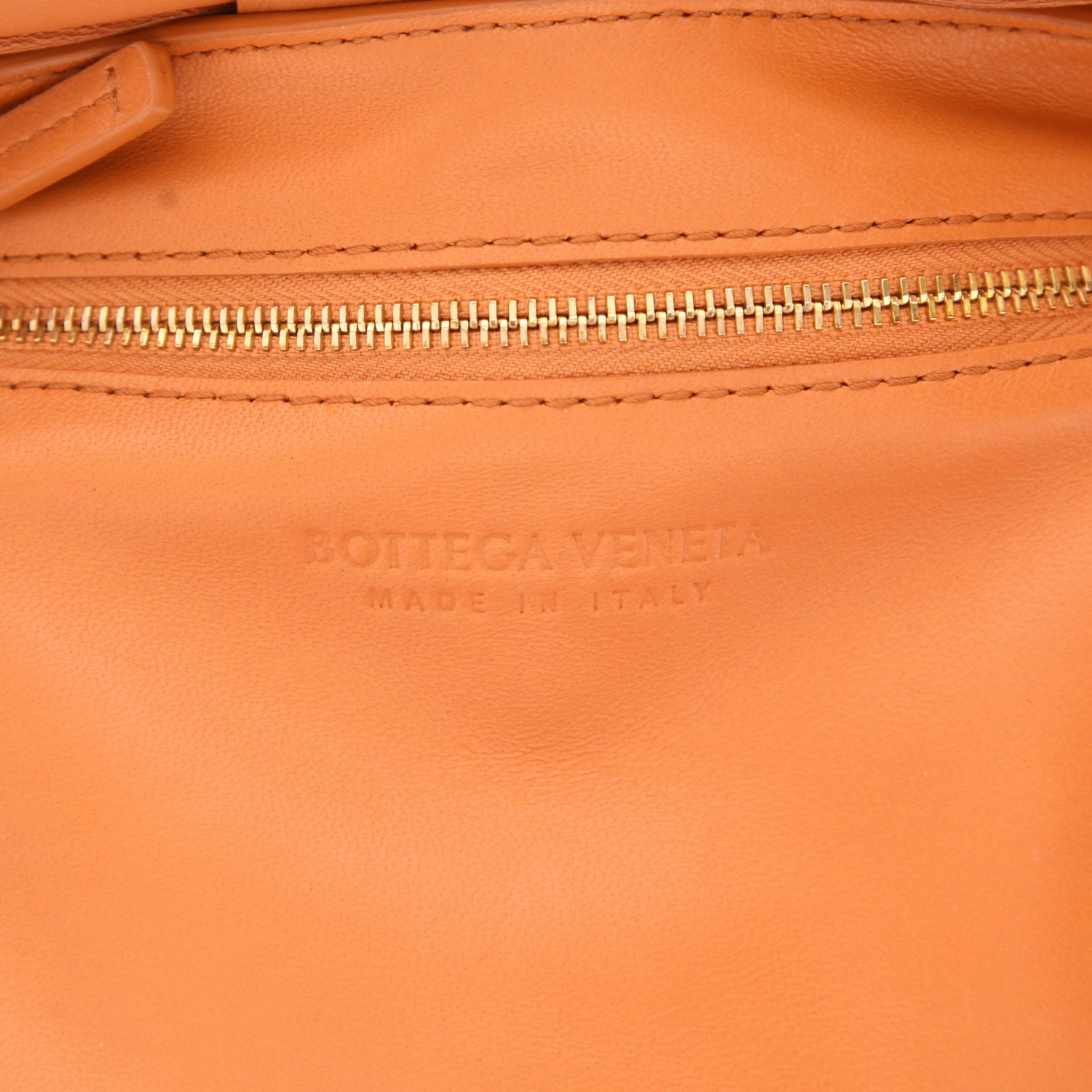 Borsa a tracolla Bottega Veneta  Cassette in pelle intrecciata arancione - Detail D2