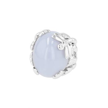 Sortija Dior Gourmande modelo grande de oro blanco, calcedonia y diamantes de calcedonia y en azul