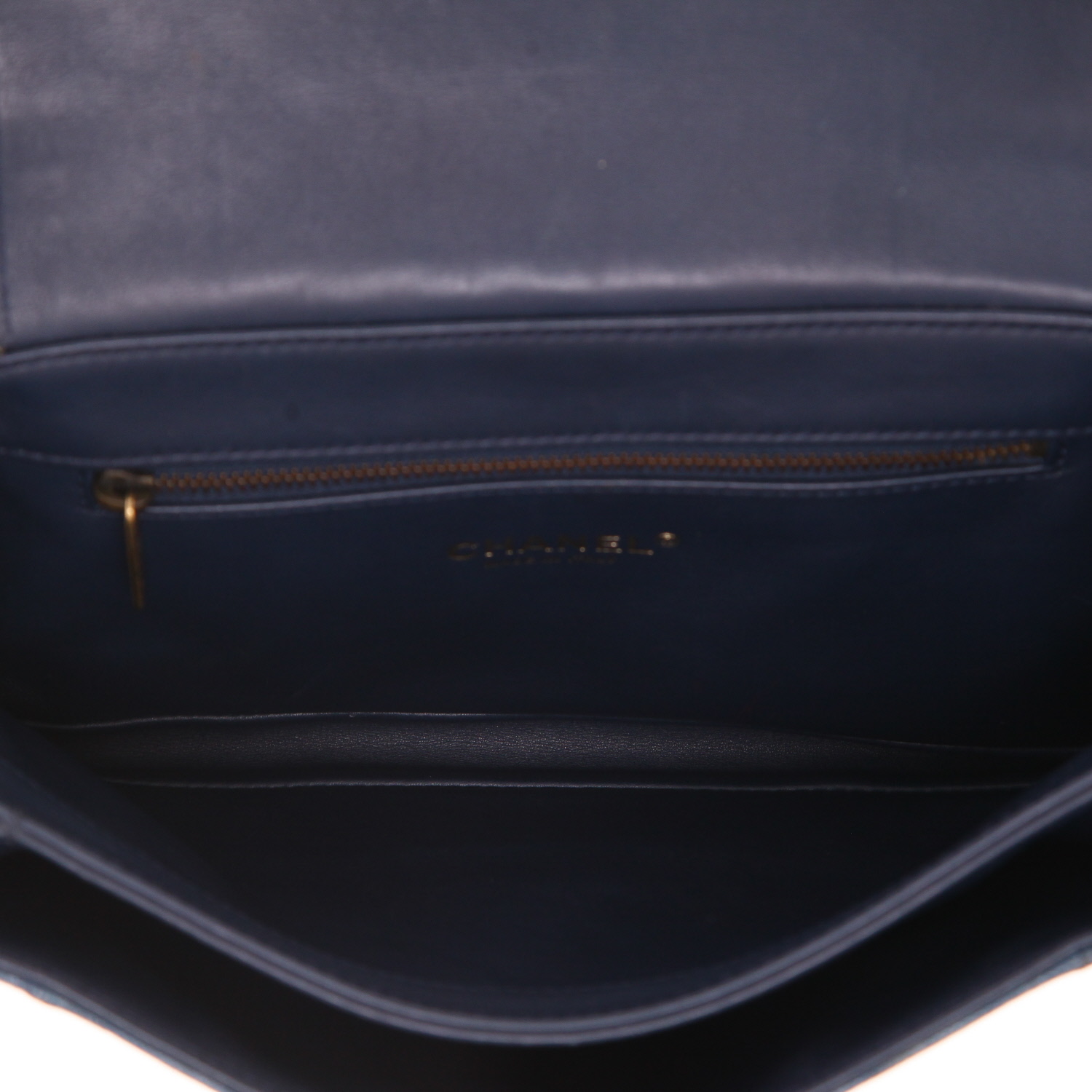 Chanel  Timeless handbag  in blue lizzard - Detail D3