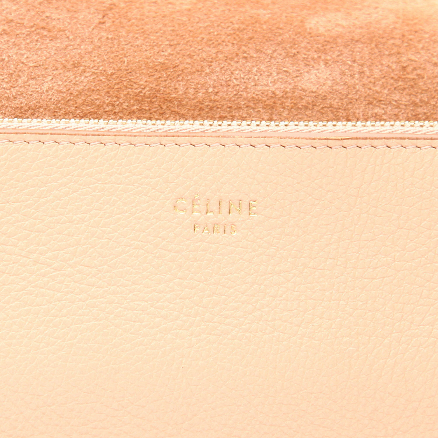 Bolso de mano Celine  Blade en cuero beige - Detail D2