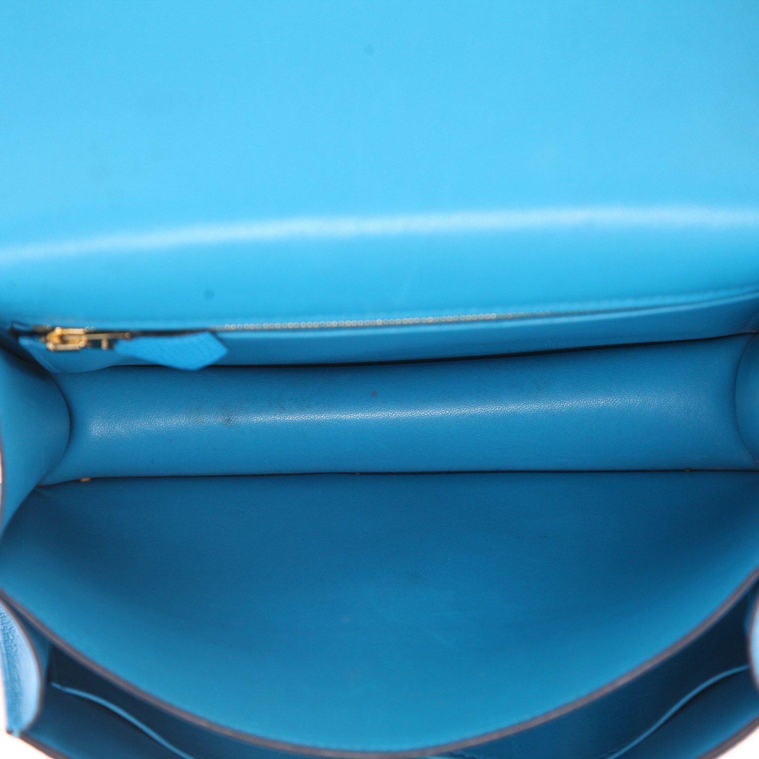 Hermès Constance shoulder bag  in blue epsom leather - Detail D3