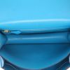 Sac bandoulière Hermès Constance en cuir epsom bleu - Detail D3 thumbnail
