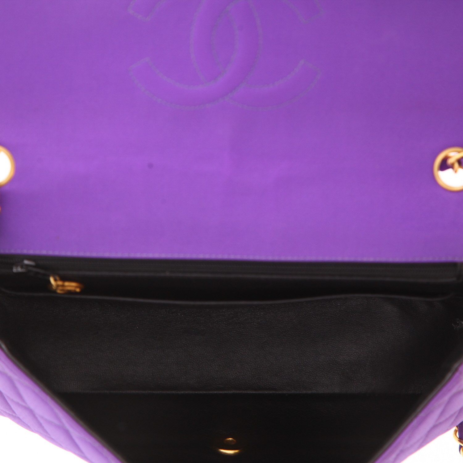 Bolso de mano Chanel  Timeless en lona violeta - Detail D3