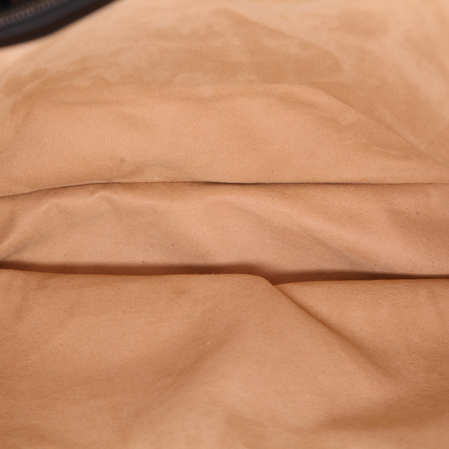 Bolso Cabás Gucci   en cuero negro - Detail D3