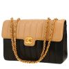 Chanel   handbag  in beige and black leather - 00pp thumbnail