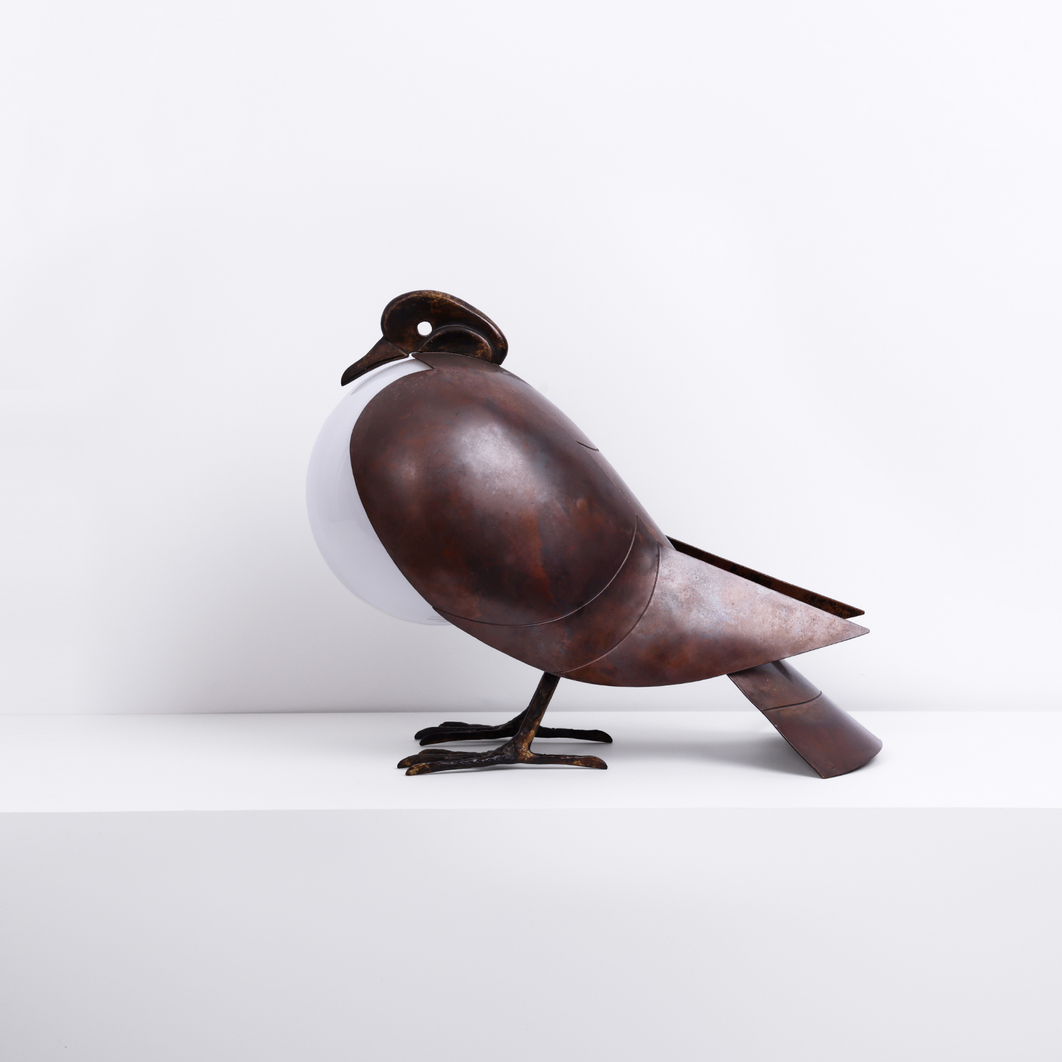 François-Xavier Lalanne (1927-2008), Lampe de table 'Pigeon' - le modèle crée en 1991 - Edition Artcurial - Detail D3
