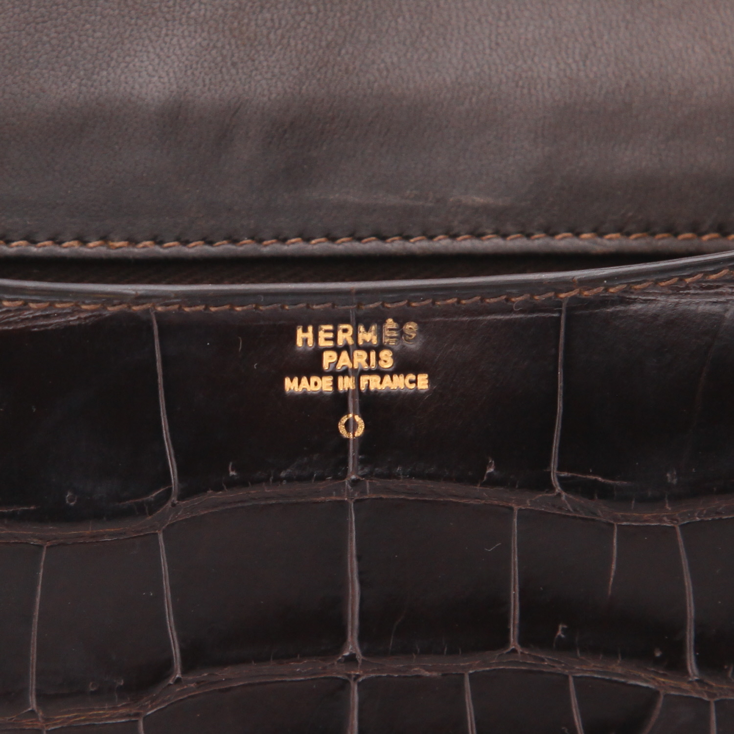 Hermès  Constance handbag  in brown crocodile - Detail D2