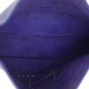 Bolso bandolera Hermès  Evelyne III en cuero togo azul - Detail D3 thumbnail
