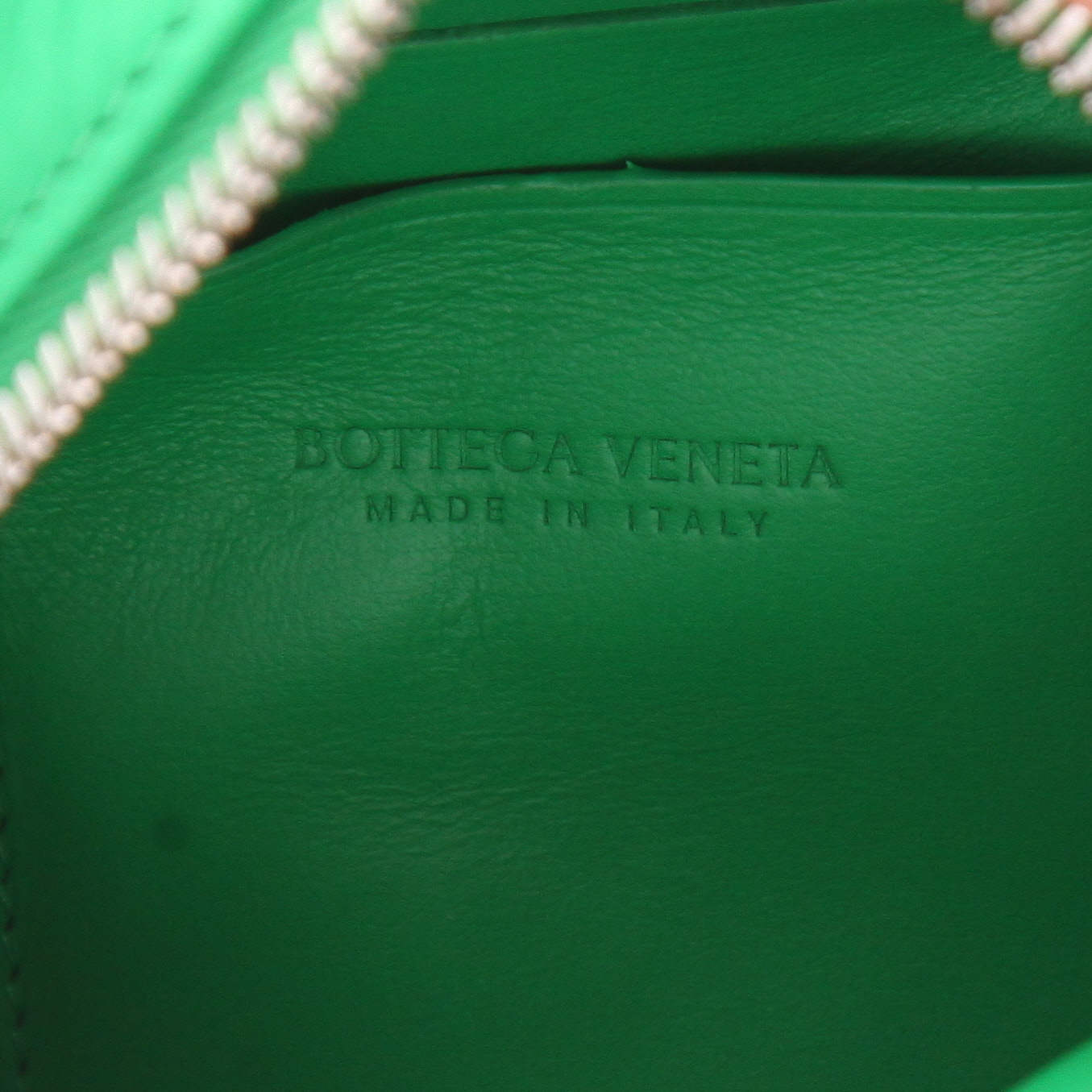 Borsa a tracolla Bottega Veneta   mini  in pelle intrecciata verde e pelle verde - Detail D2