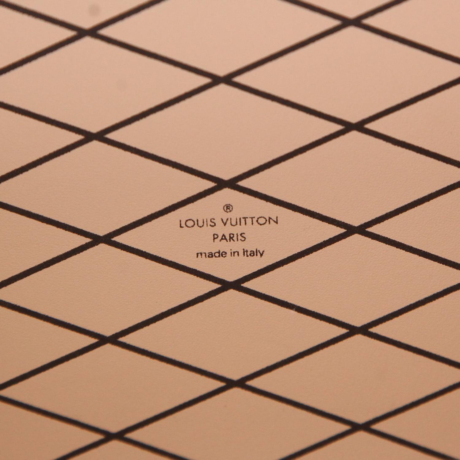 Louis Vuitton  Petite Malle trunk  in brown monogram canvas  and black leather - Detail D2