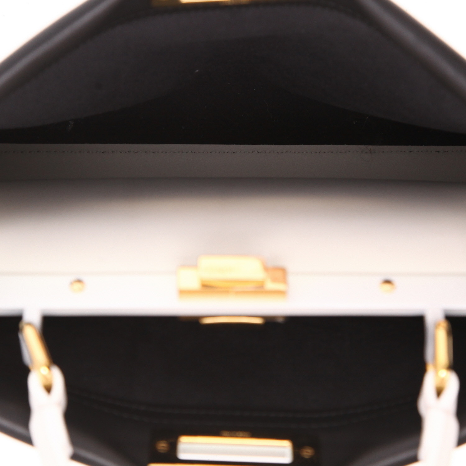 Fendi  Peekaboo ISeeU handbag  in black and white leather - Detail D3