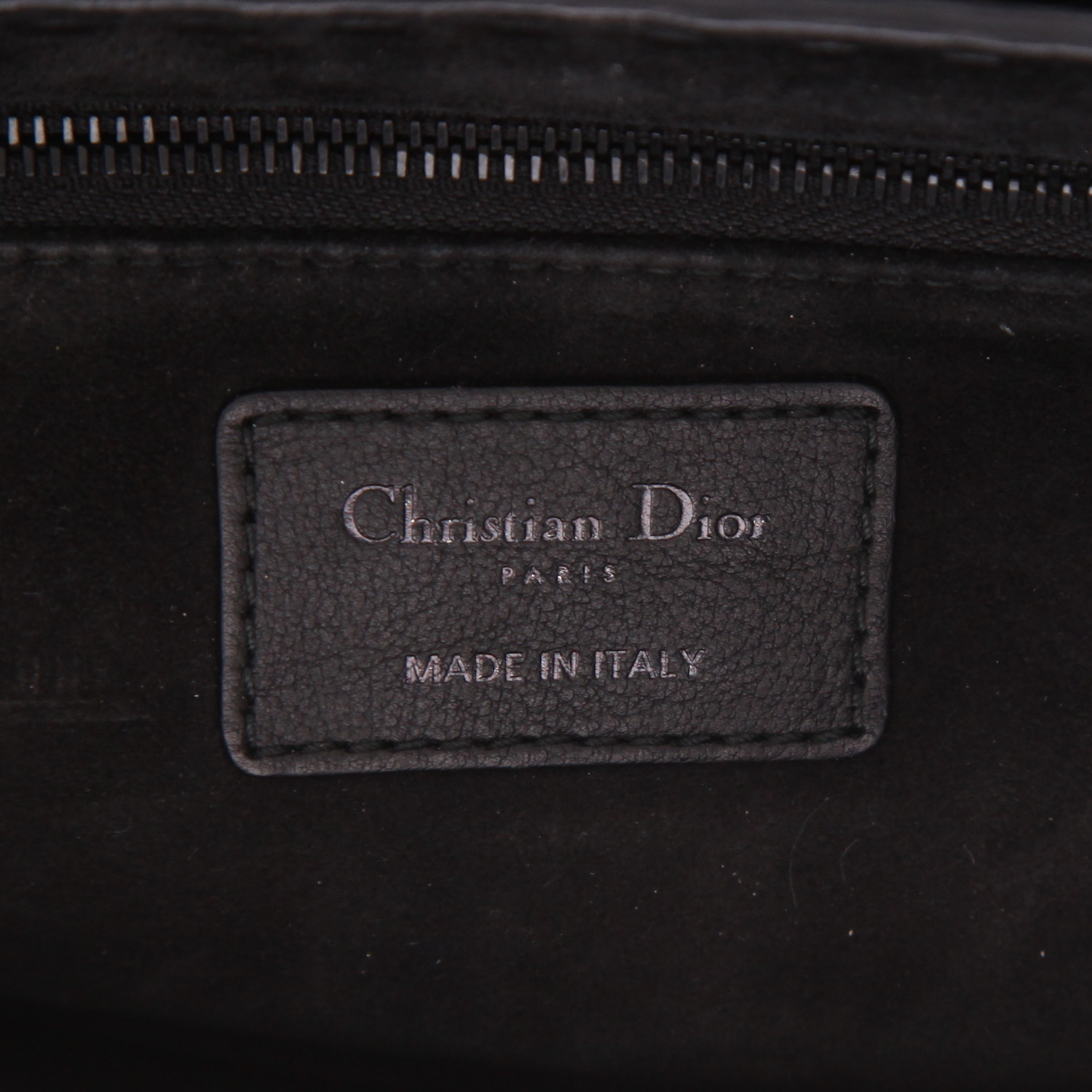 Dior  DIO(R)EVOLUTION shoulder bag  in black leather - Detail D2