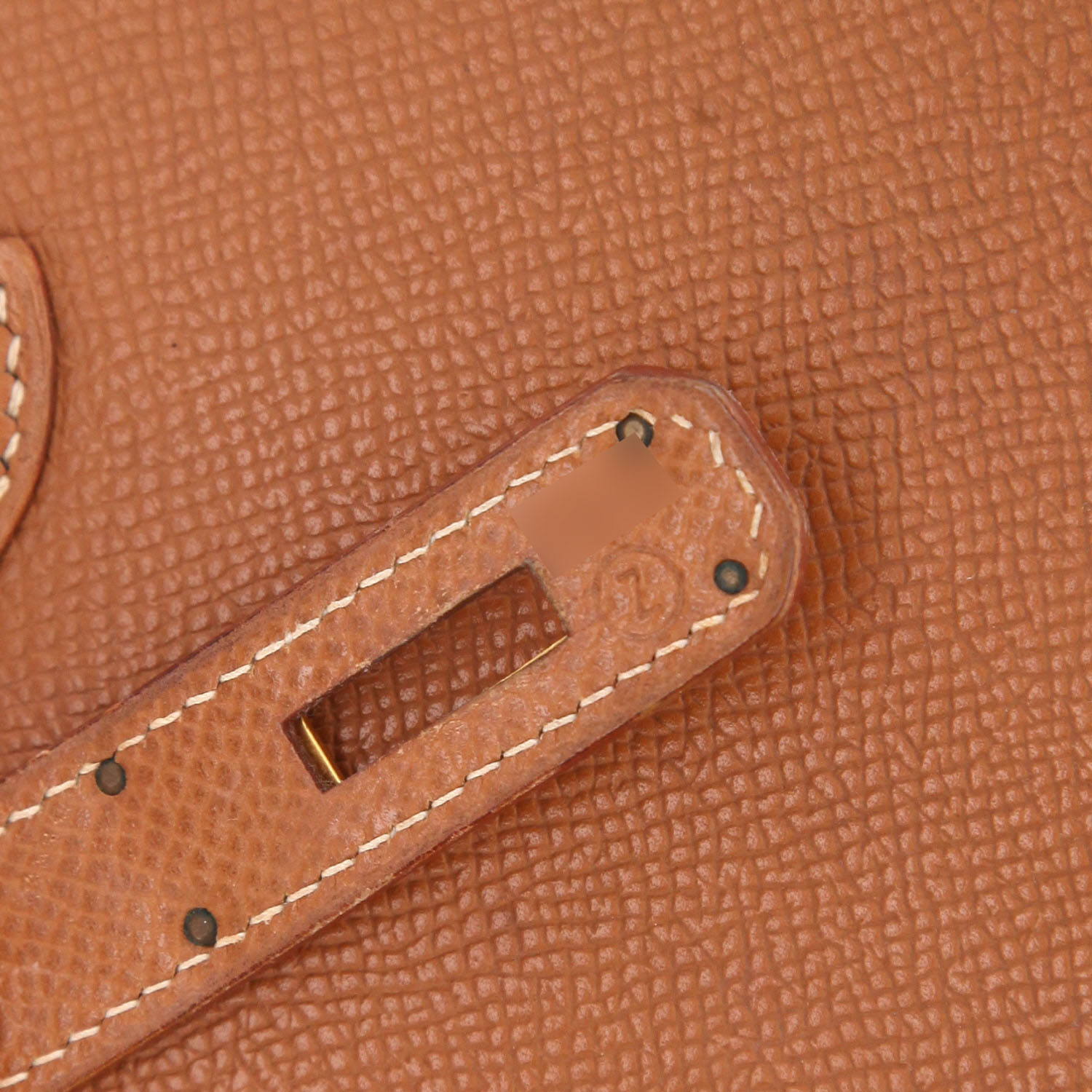 Sac à main Hermès  Kelly 32 cm en cuir Courchevel gold - Detail D4