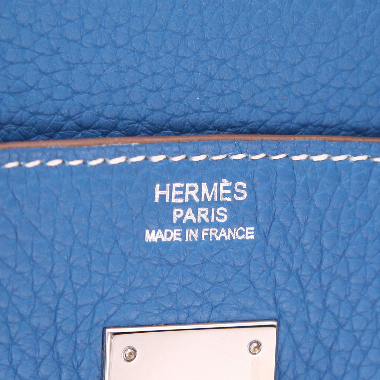 Hermès  Birkin 30 cm handbag  in blue Mykonos and white togo leather - Detail D2
