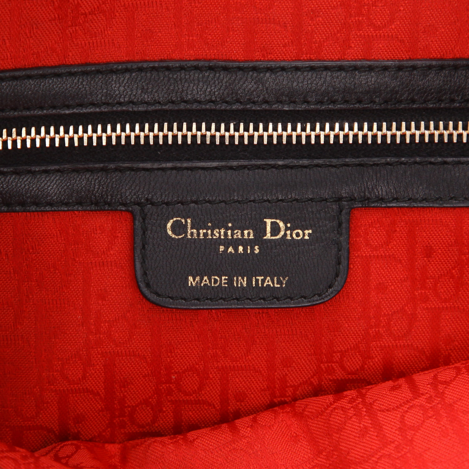 Sac à main Dior  Lady Dior en cuir cannage noir - Detail D2